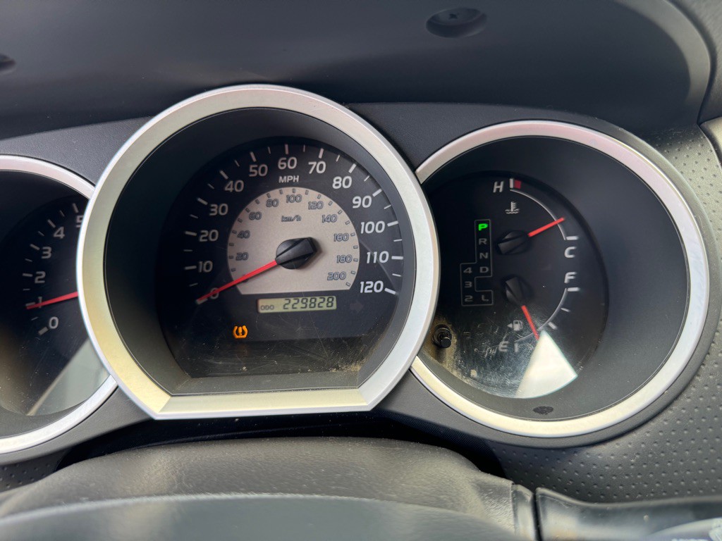2007 Toyota Tacoma Image 14