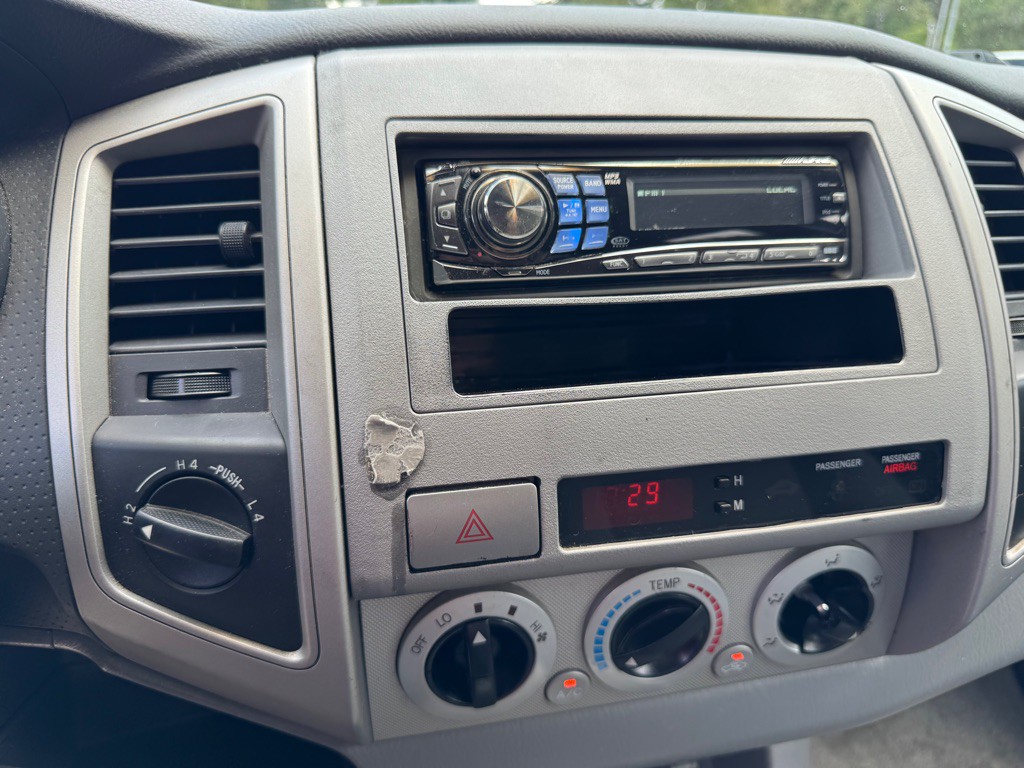 2007 Toyota Tacoma Image 15