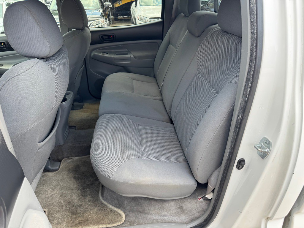 2007 Toyota Tacoma Image 16