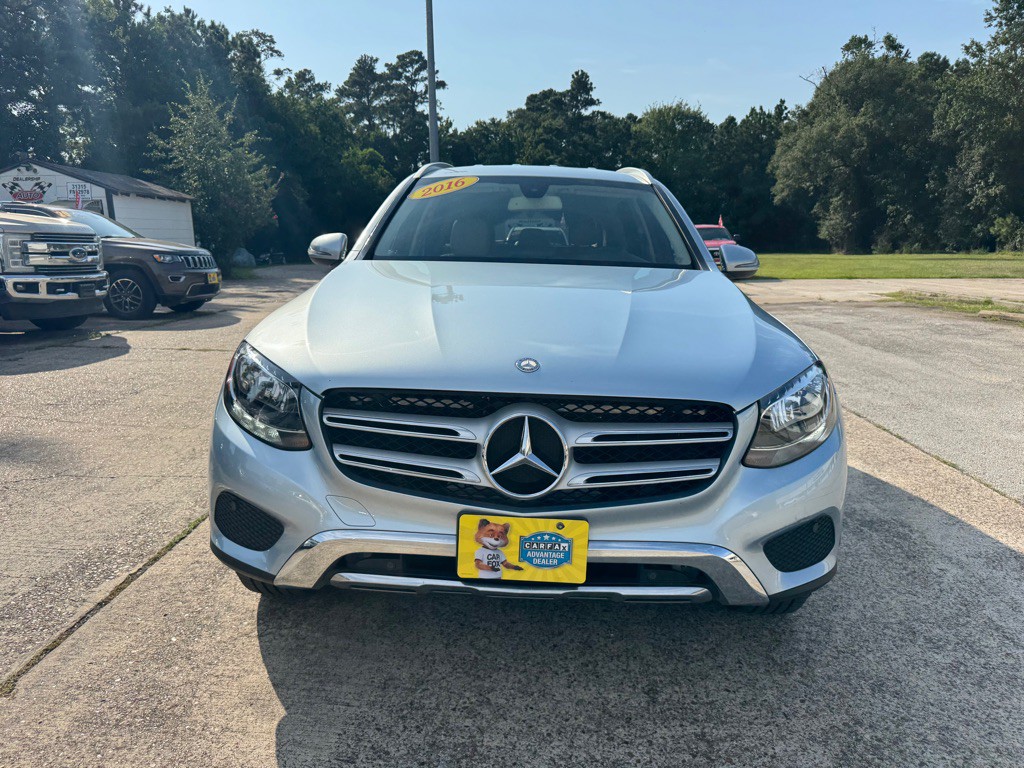 2016 Mercedes-Benz GLC-Class Image 2