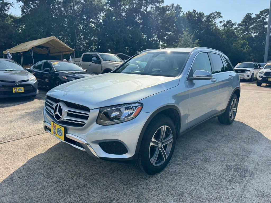 2016 Mercedes-Benz GLC-Class Image 3