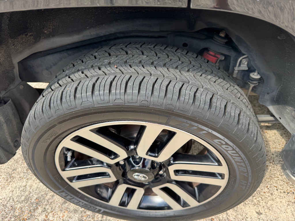 2015 Toyota 4Runner Image 15