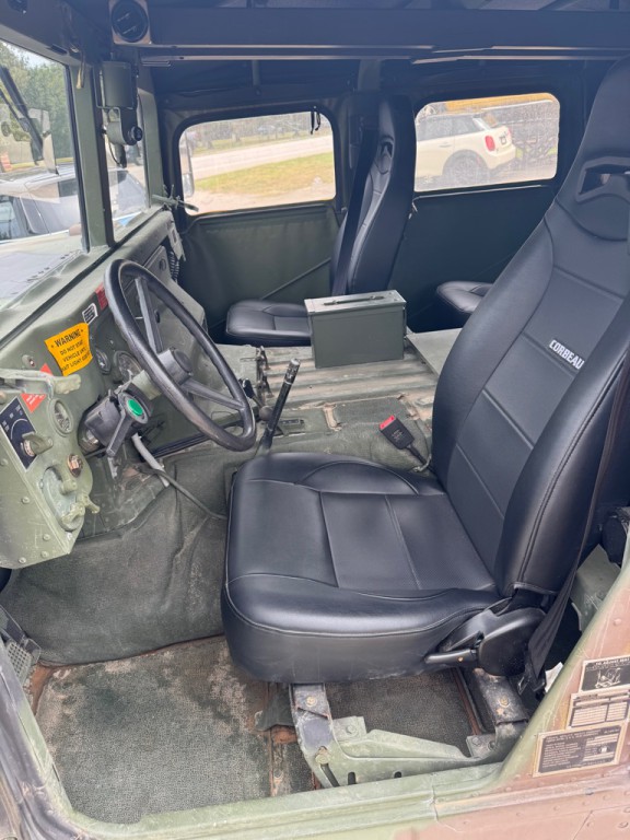 1987 AM General Hummwv Image 9