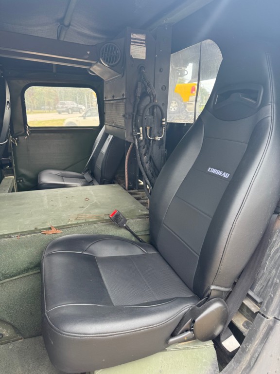 1987 AM General Hummwv Image 10