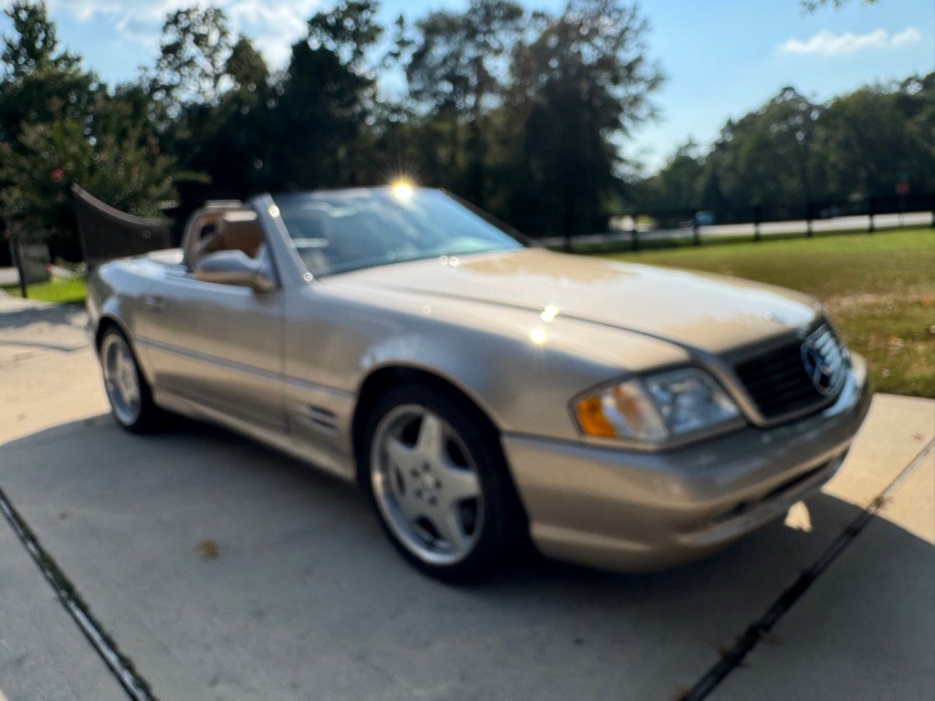 2002 Mercedes-Benz SL-Class Image 3