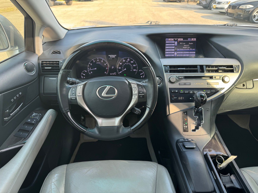 2014 Lexus RX Image 10