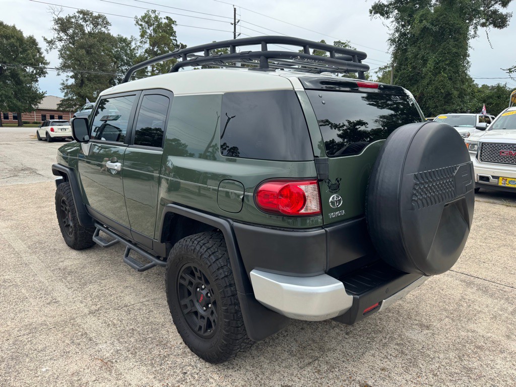 2011 Toyota FJ Cruiser Image 5