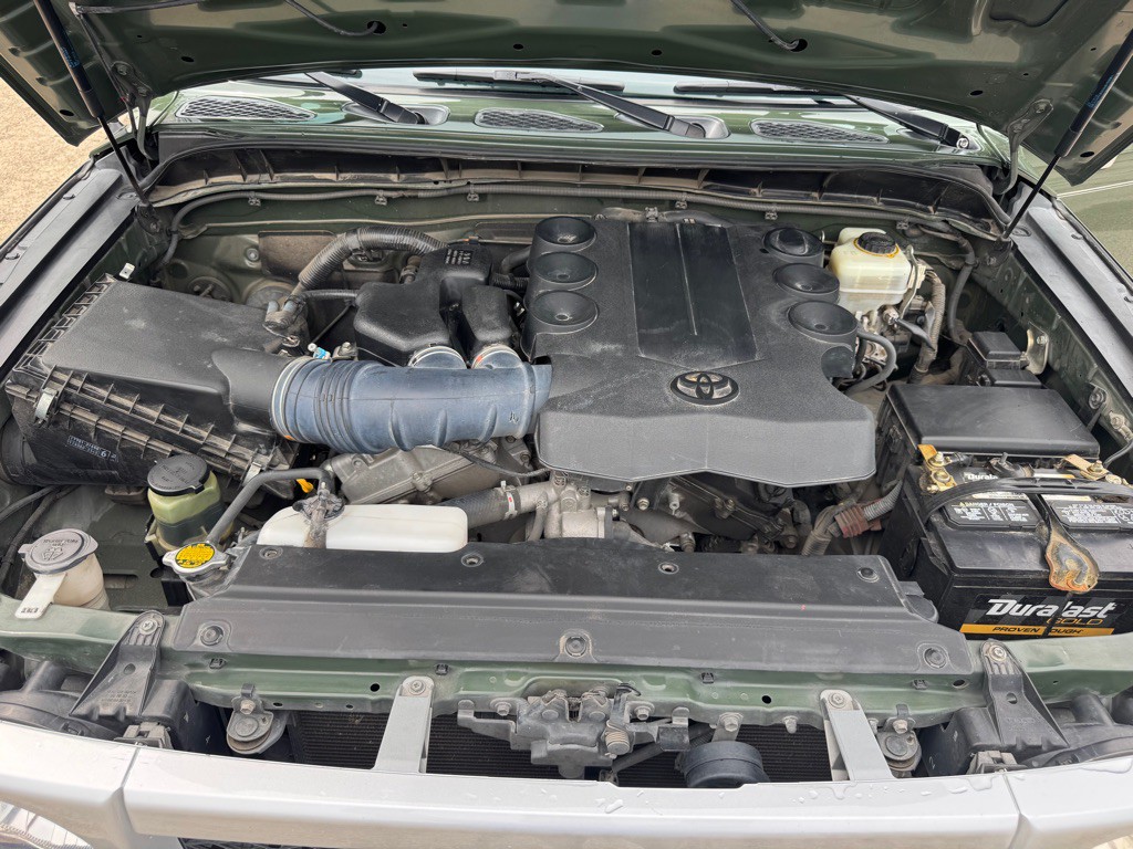 2011 Toyota FJ Cruiser Image 20