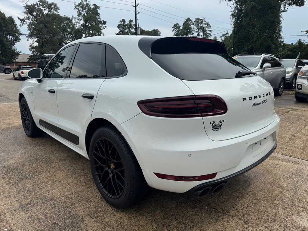 2018 Porsche Macan Image 5