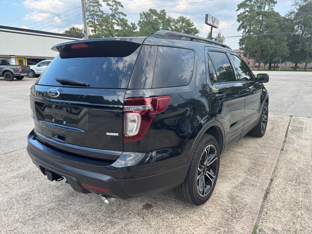 2015 Ford Explorer Image 5