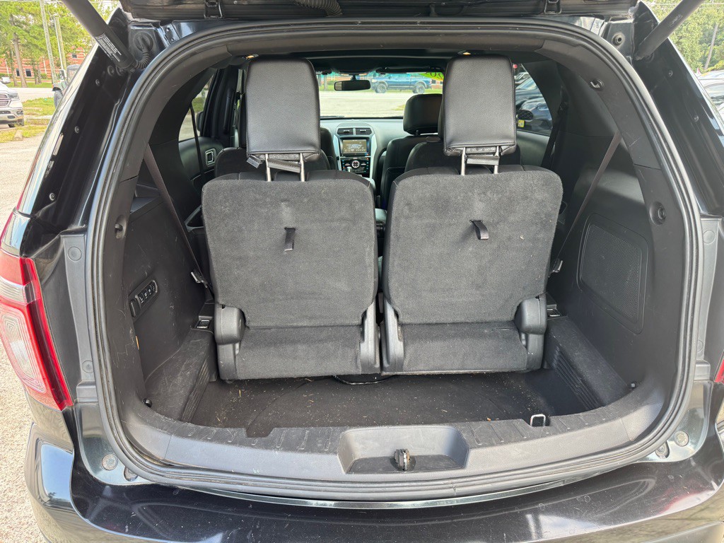 2015 Ford Explorer Image 15