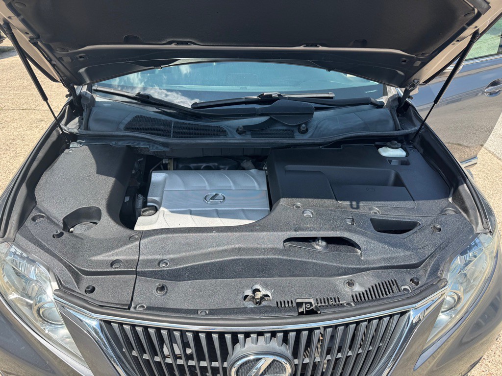 2012 Lexus RX Image 16
