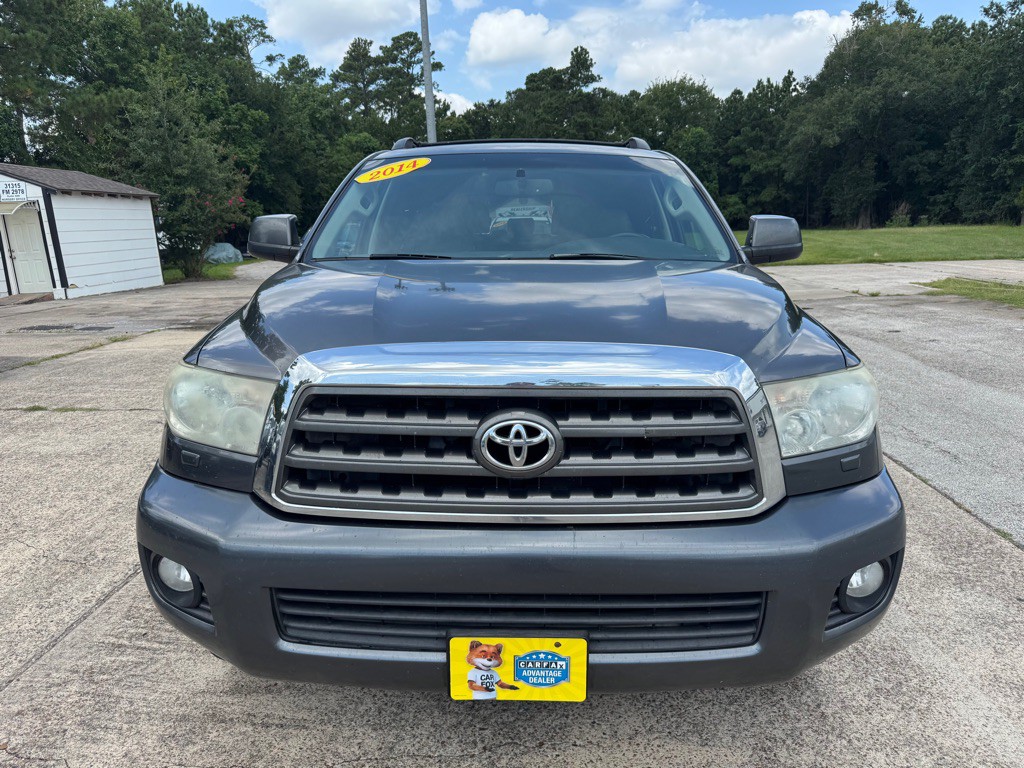 2014 Toyota Sequoia Image 2