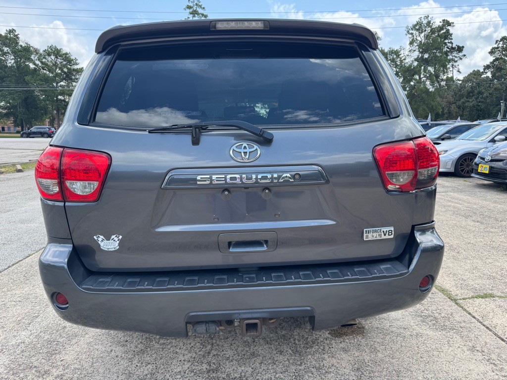 2014 Toyota Sequoia Image 5