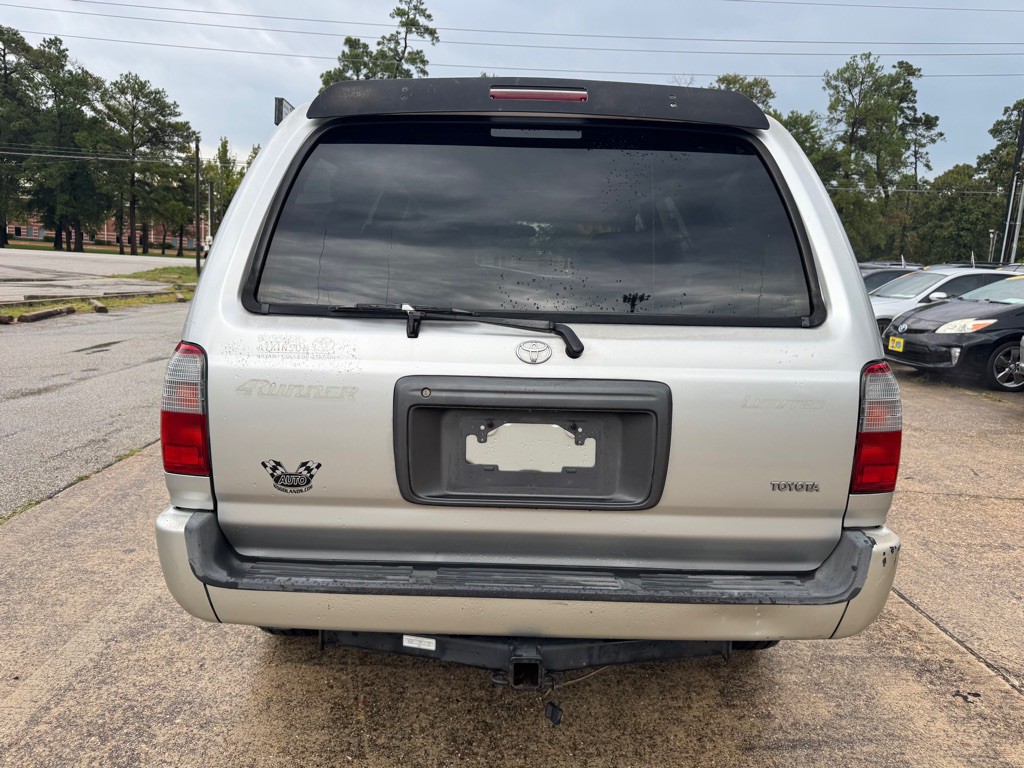 2000 Toyota 4Runner Image 6