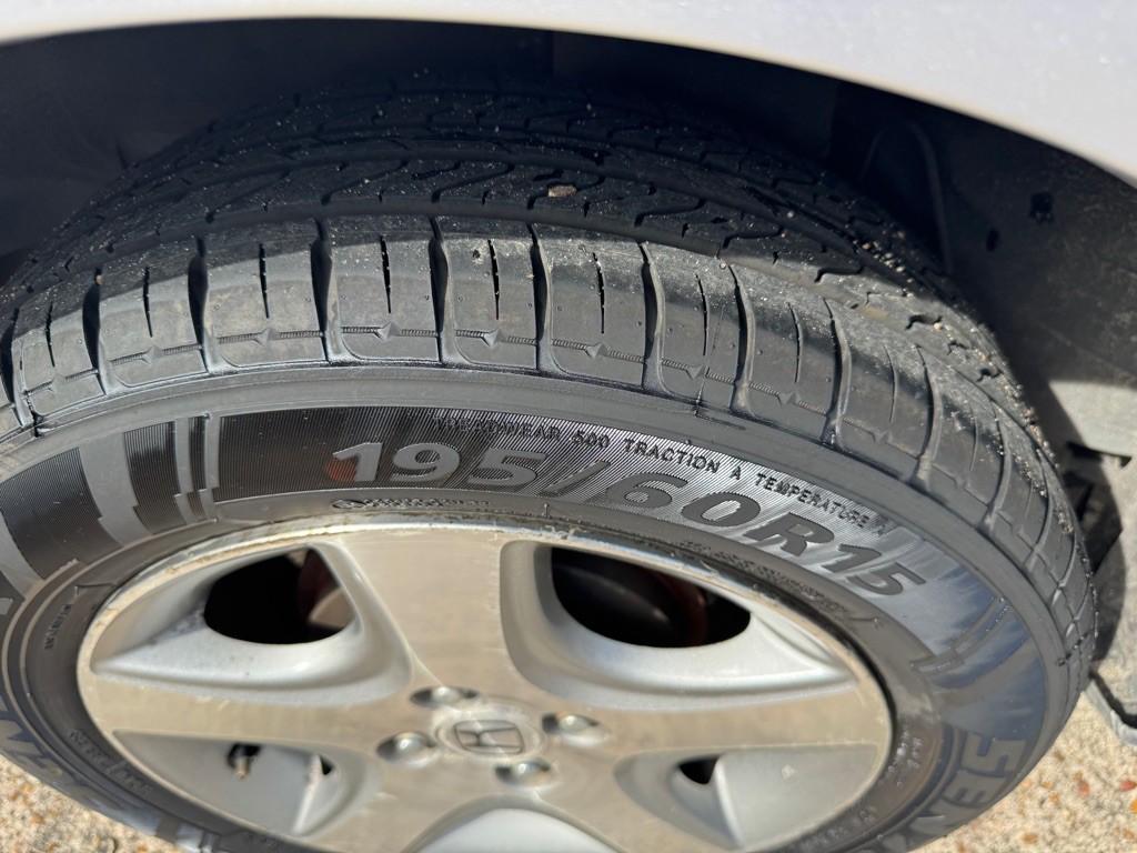 2005 Honda Civic Image 9