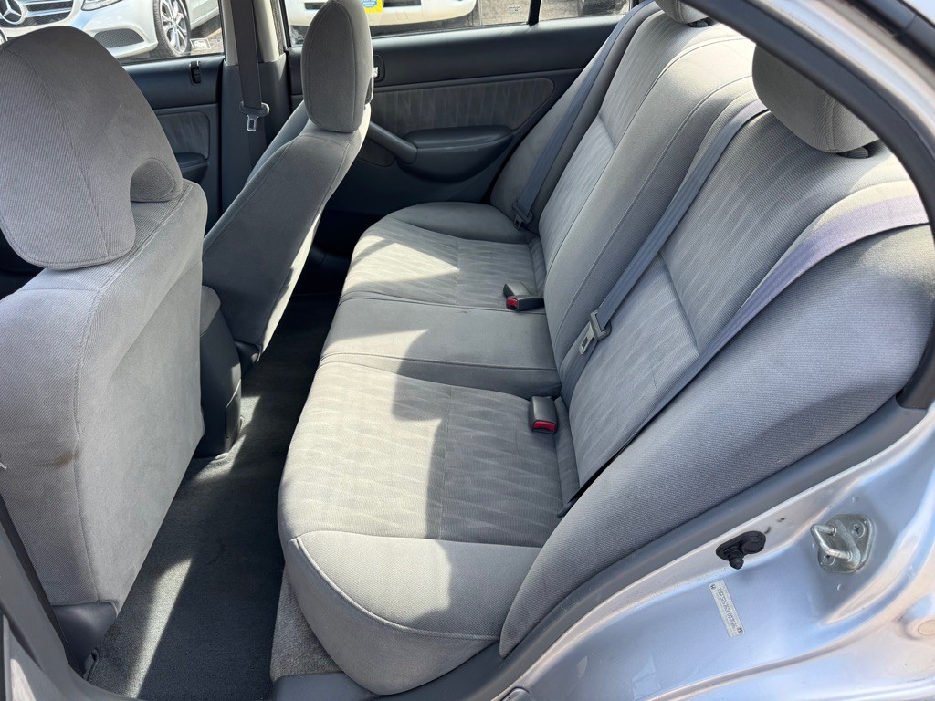 2005 Honda Civic Image 13