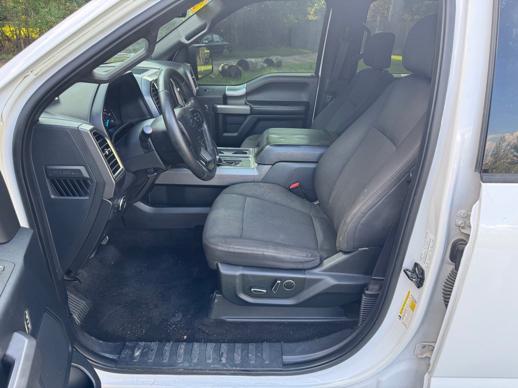 2015 Ford F-150 Image 9
