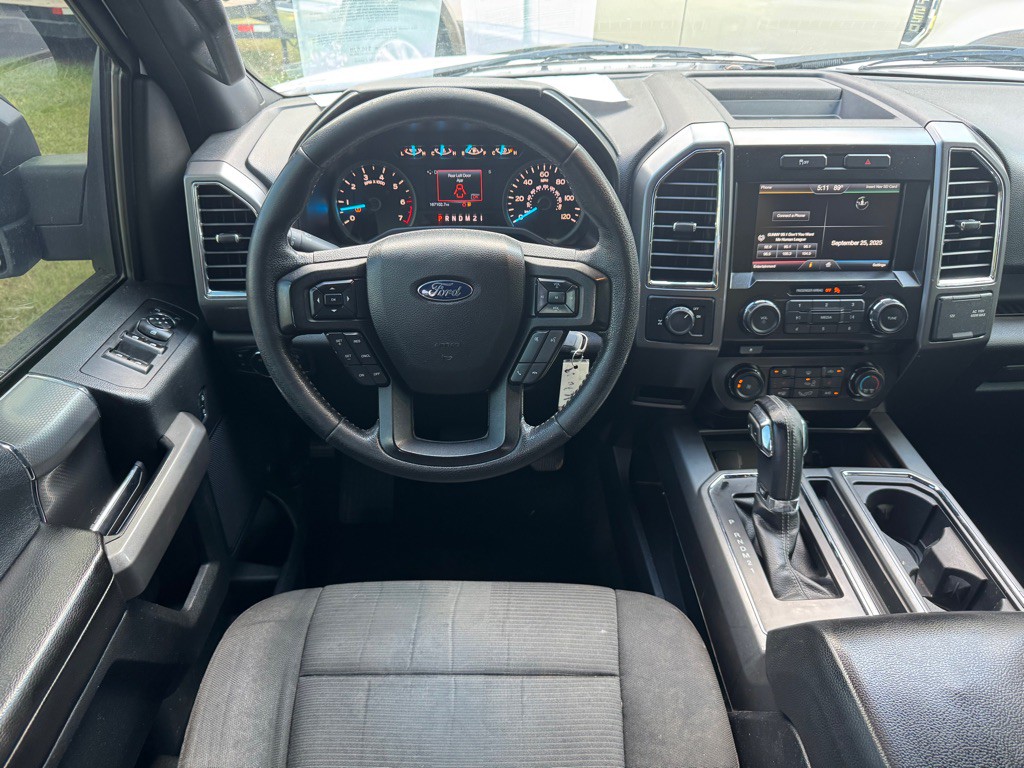 2015 Ford F-150 Image 11