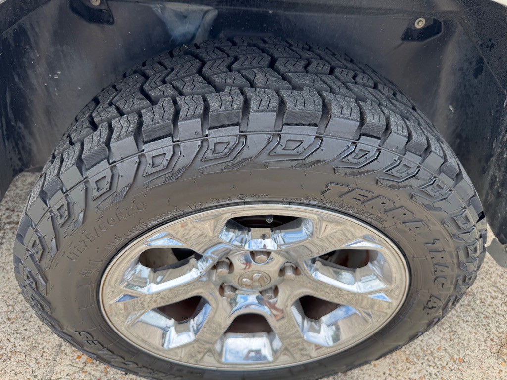2014 RAM 1500 Image 15