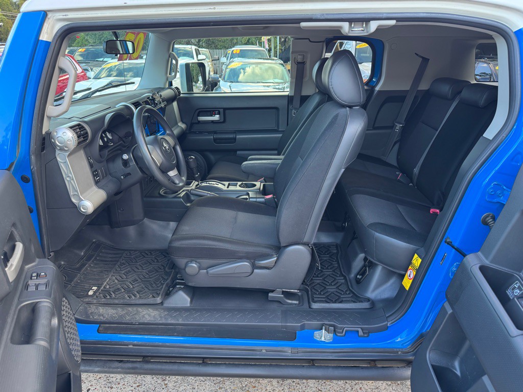 2007 Toyota FJ Cruiser Image 10