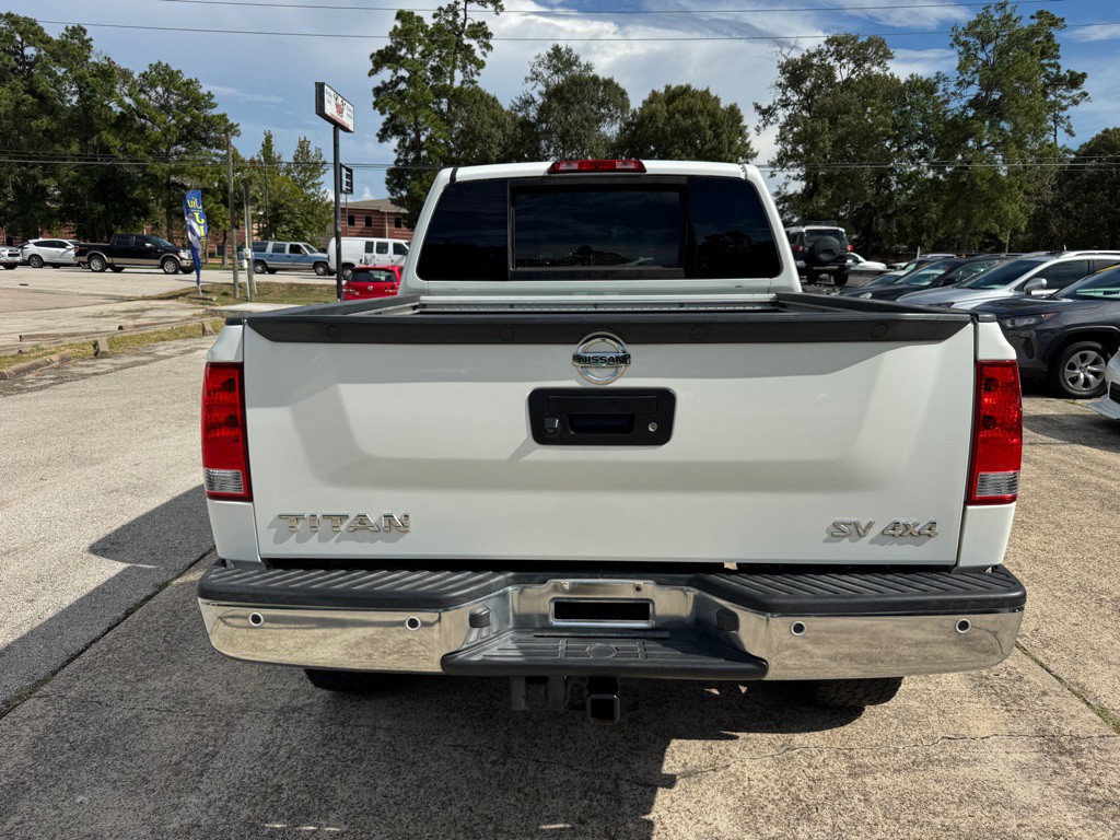 2014 Nissan Titan Image 6