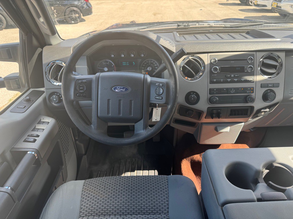 2013 Ford F-250 Image 12
