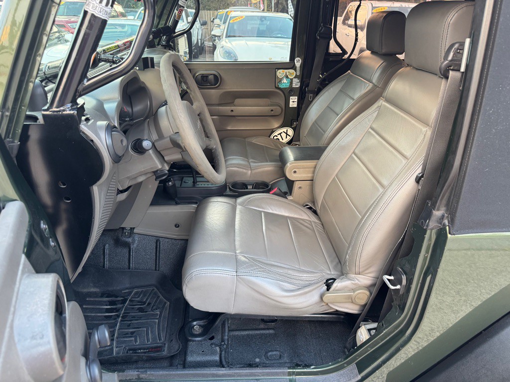 2008 Jeep Wrangler Image 12