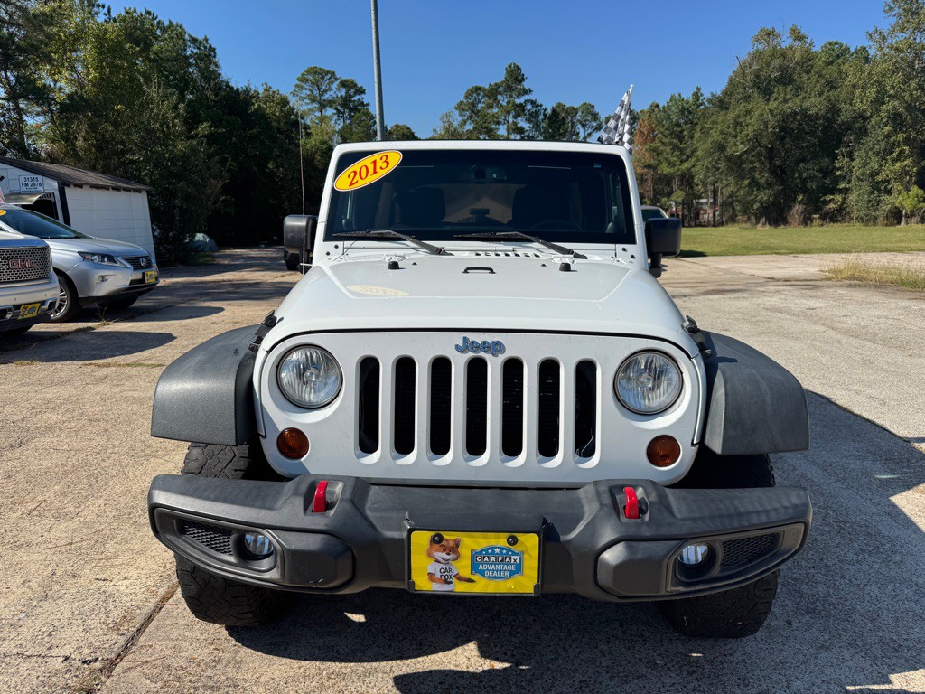 2013 Jeep Wrangler Unlimited Image 2