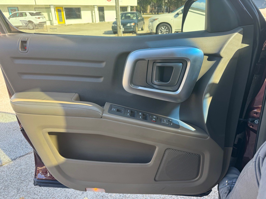 2008 Honda Ridgeline Image 17