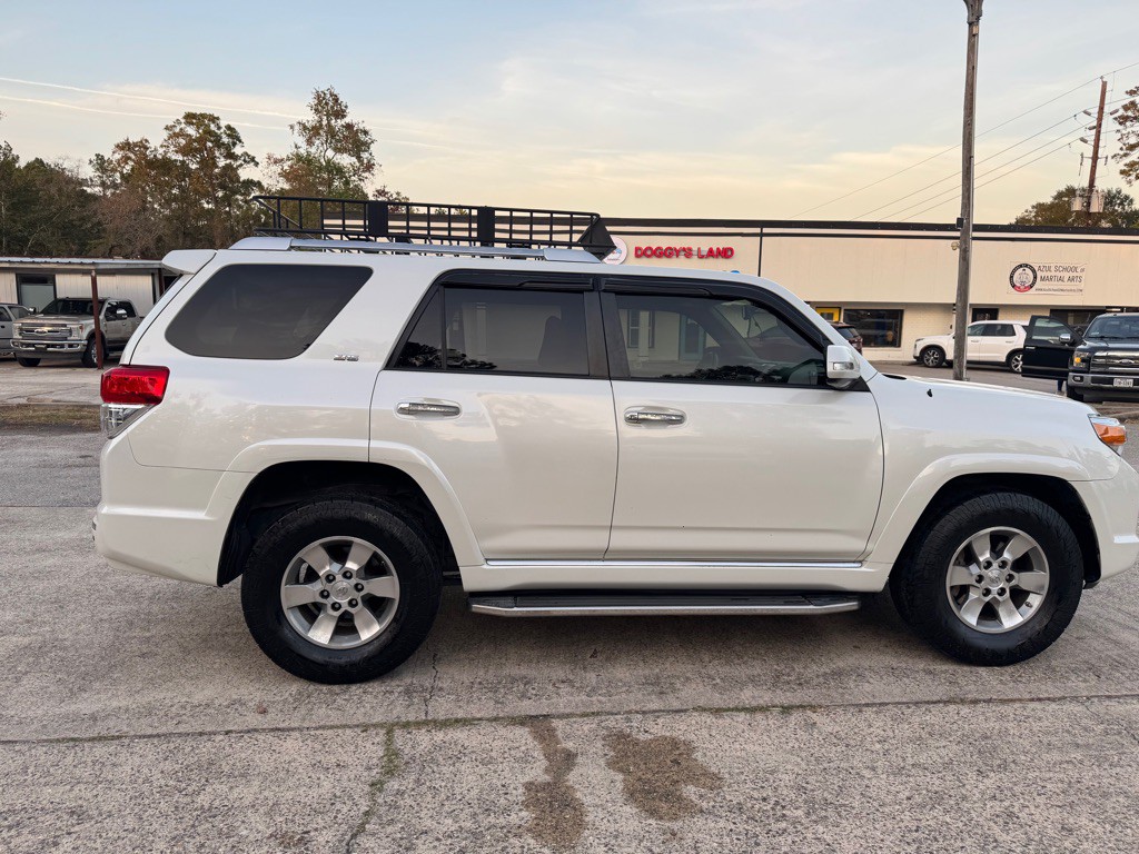 2012 Toyota 4Runner Image 8