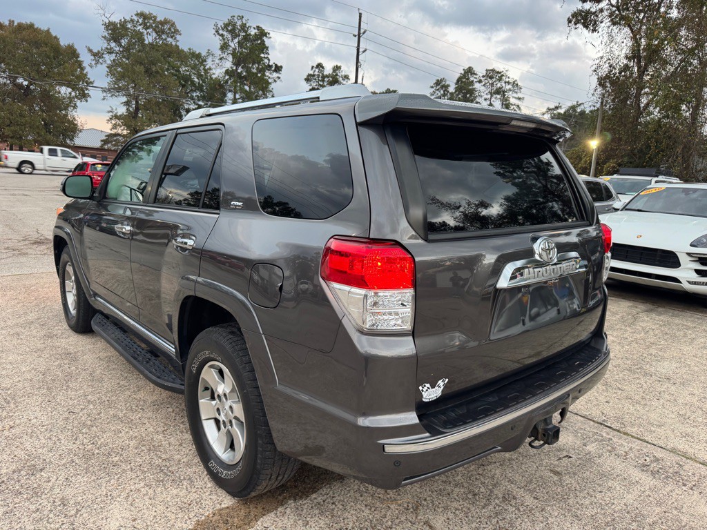 2012 Toyota 4Runner Image 6