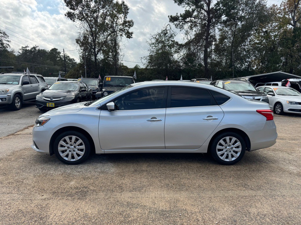 2019 Nissan Sentra Image 4