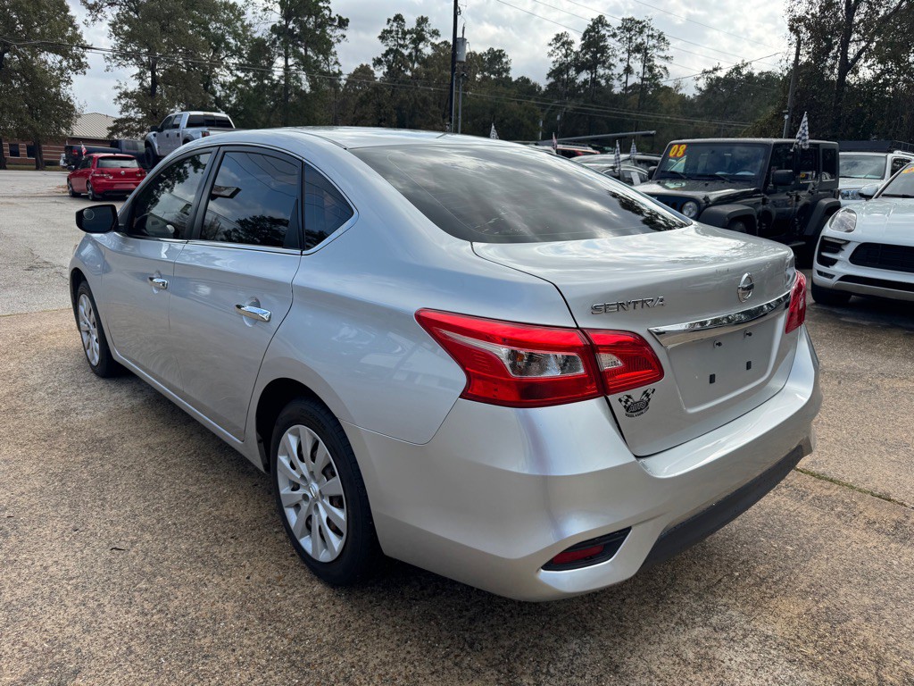 2019 Nissan Sentra Image 5
