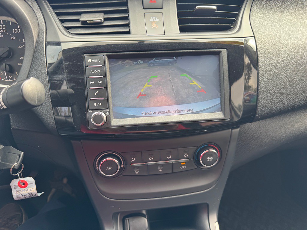 2019 Nissan Sentra Image 12