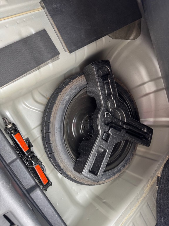 2019 Nissan Sentra Image 16