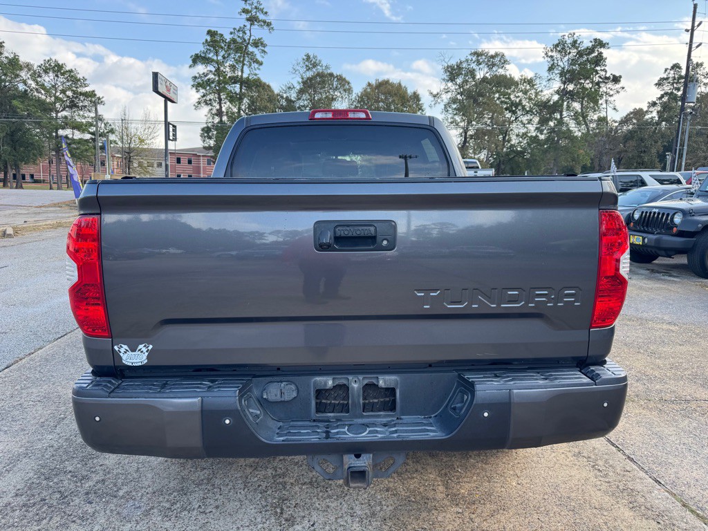 2016 Toyota Tundra Image 8