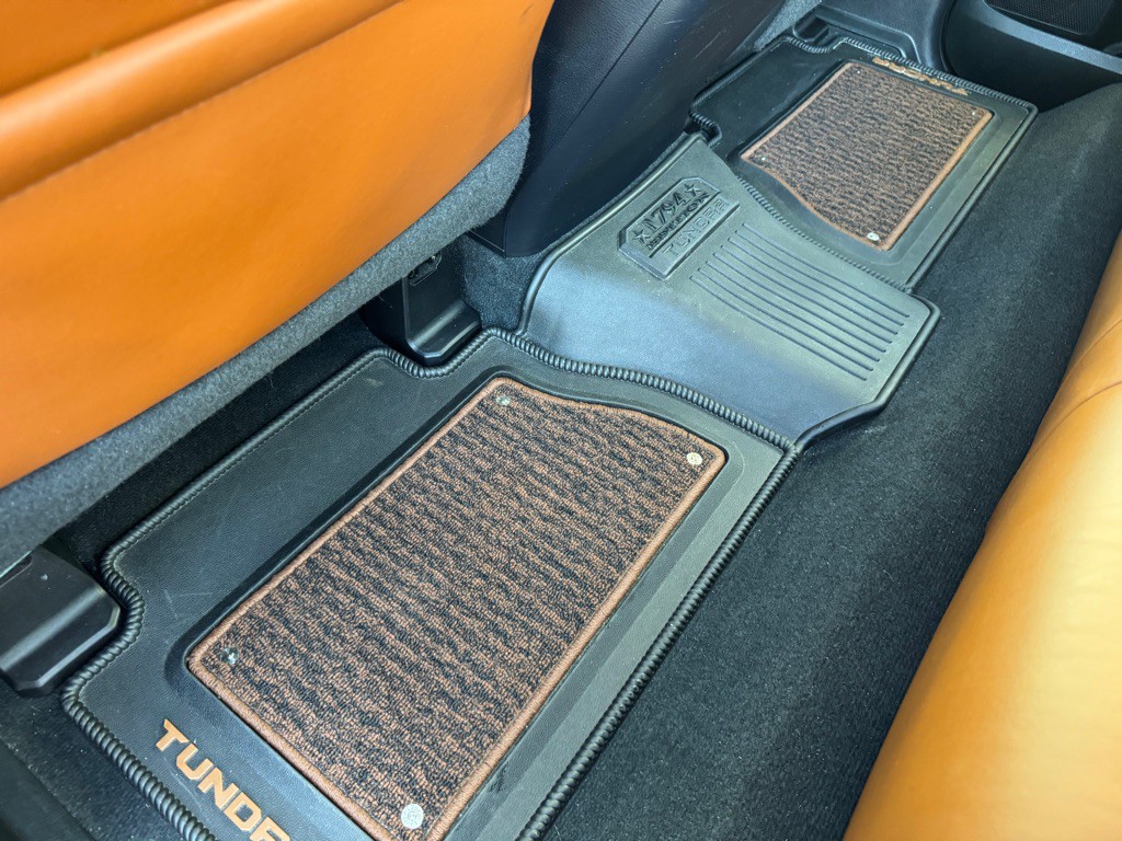 2016 Toyota Tundra Image 19