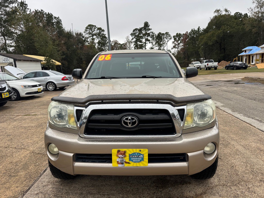 2006 Toyota Tacoma Image 2