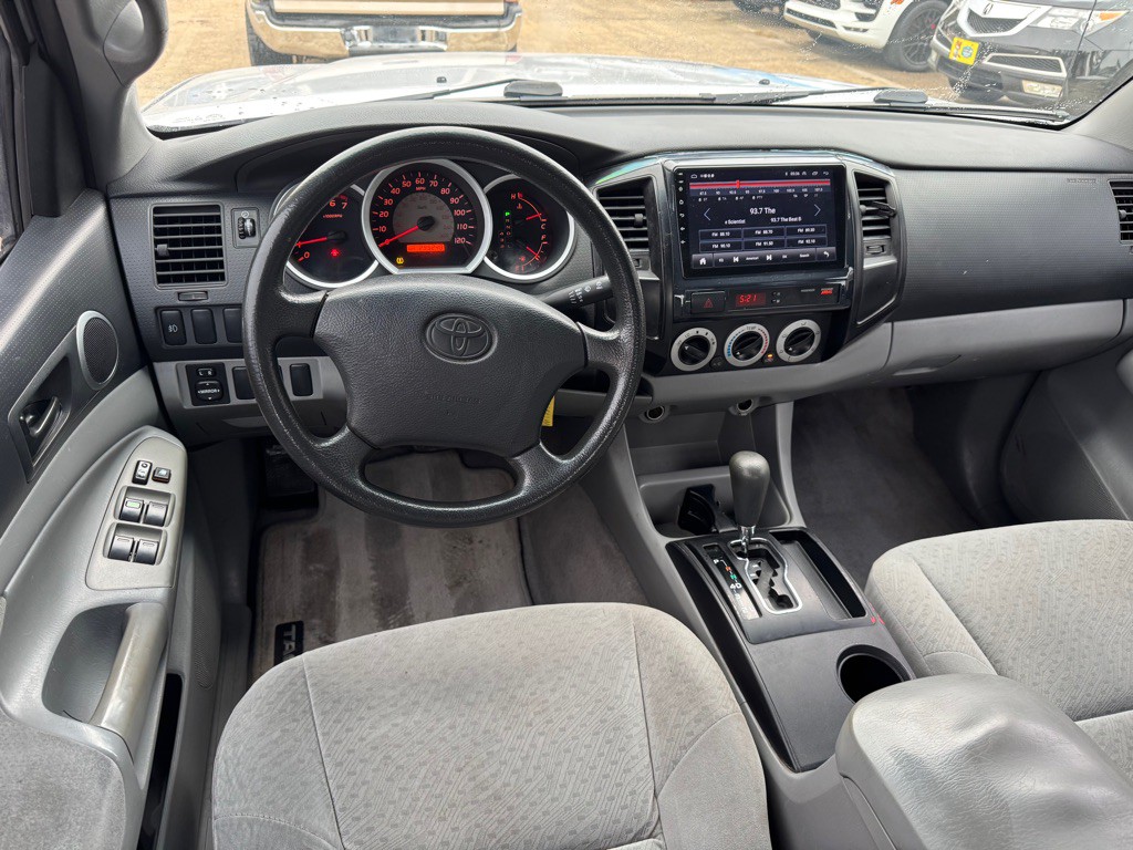 2006 Toyota Tacoma Image 12