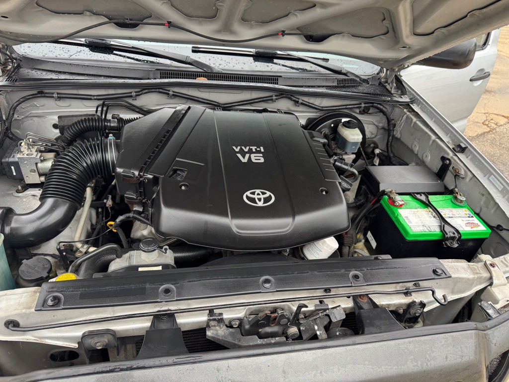 2006 Toyota Tacoma Image 16
