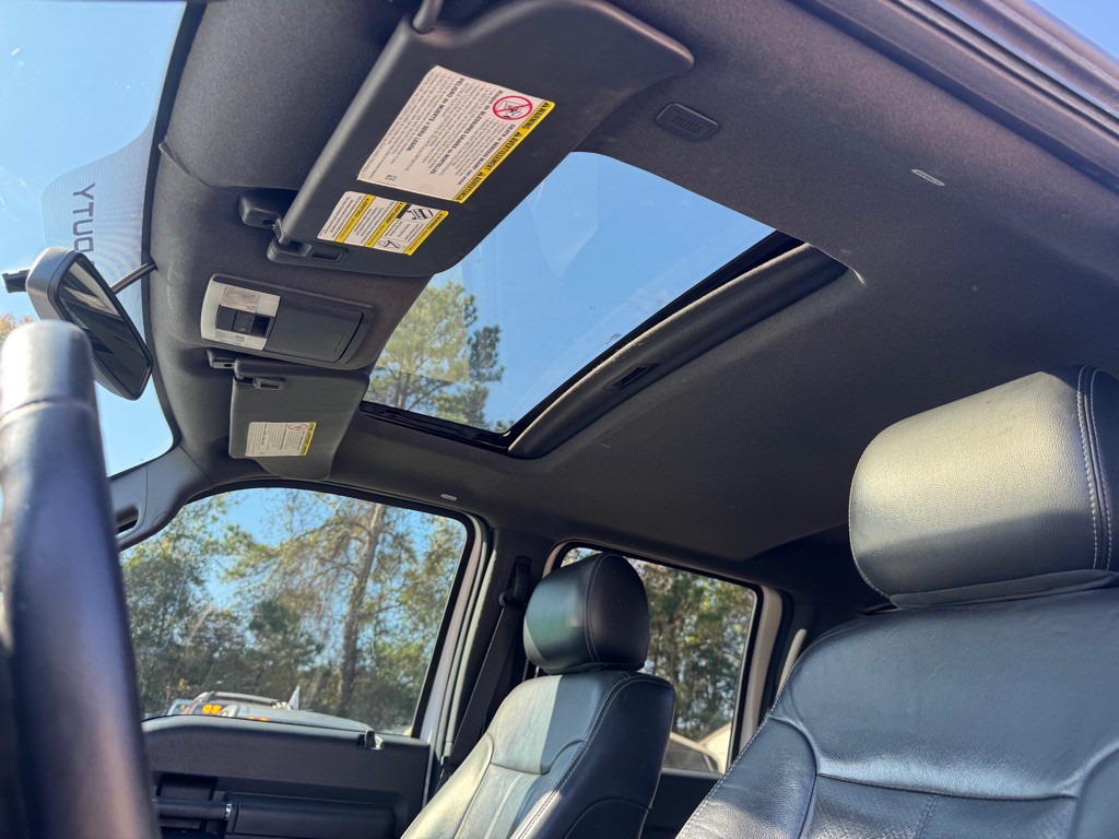 2012 Ford F-250 Image 17