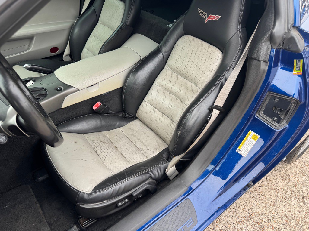 2007 Chevrolet Corvette Image 12