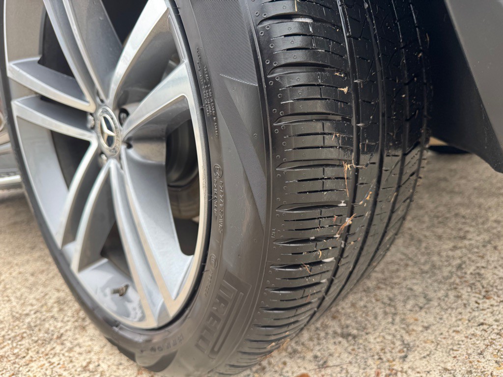 2021 Mercedes-Benz GLE-Class Image 17