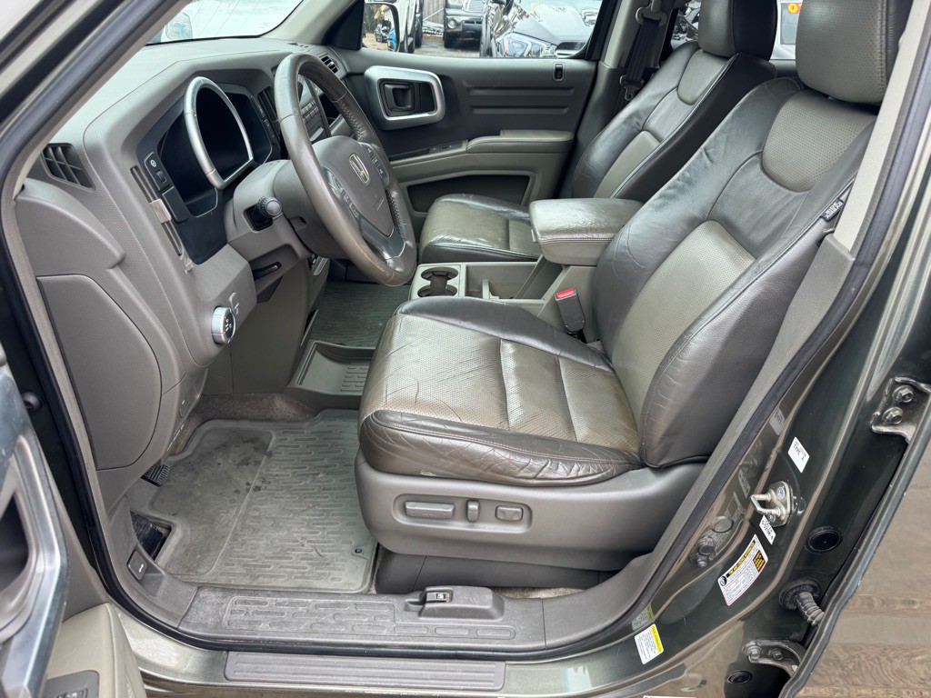 2006 Honda Ridgeline Image 10