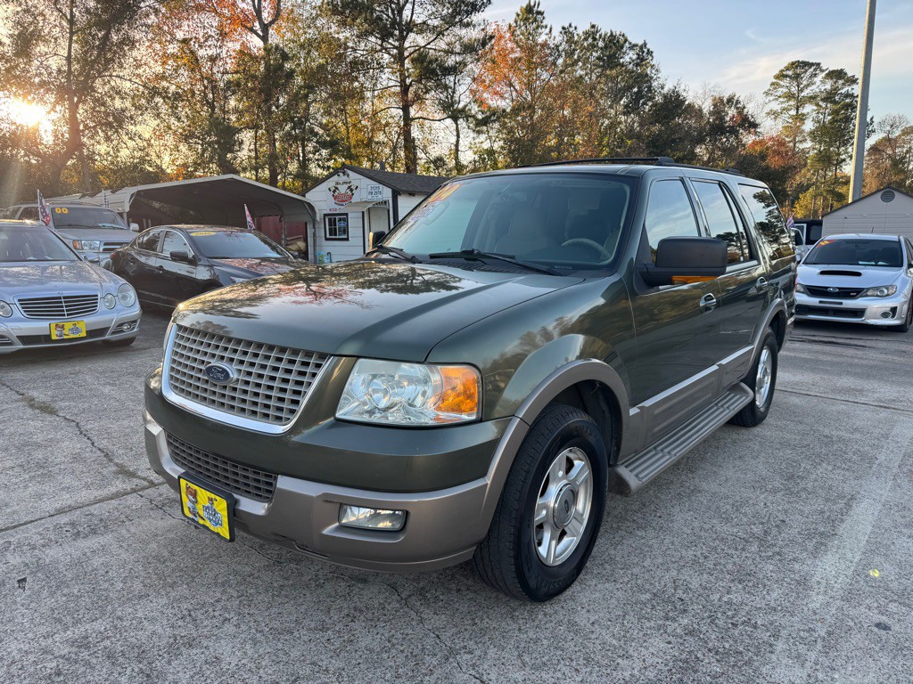 2004 Ford Expedition Image 3