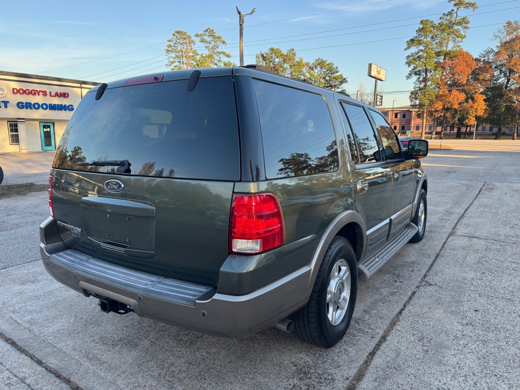 2004 Ford Expedition Image 7