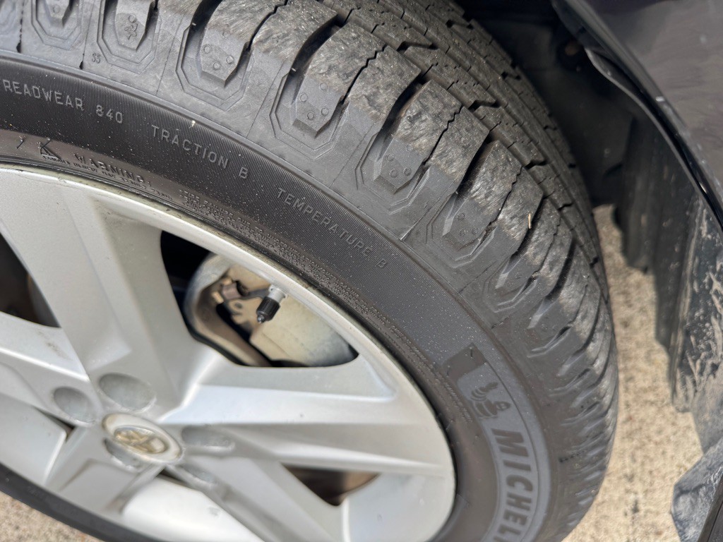 2012 Toyota Camry Image 9