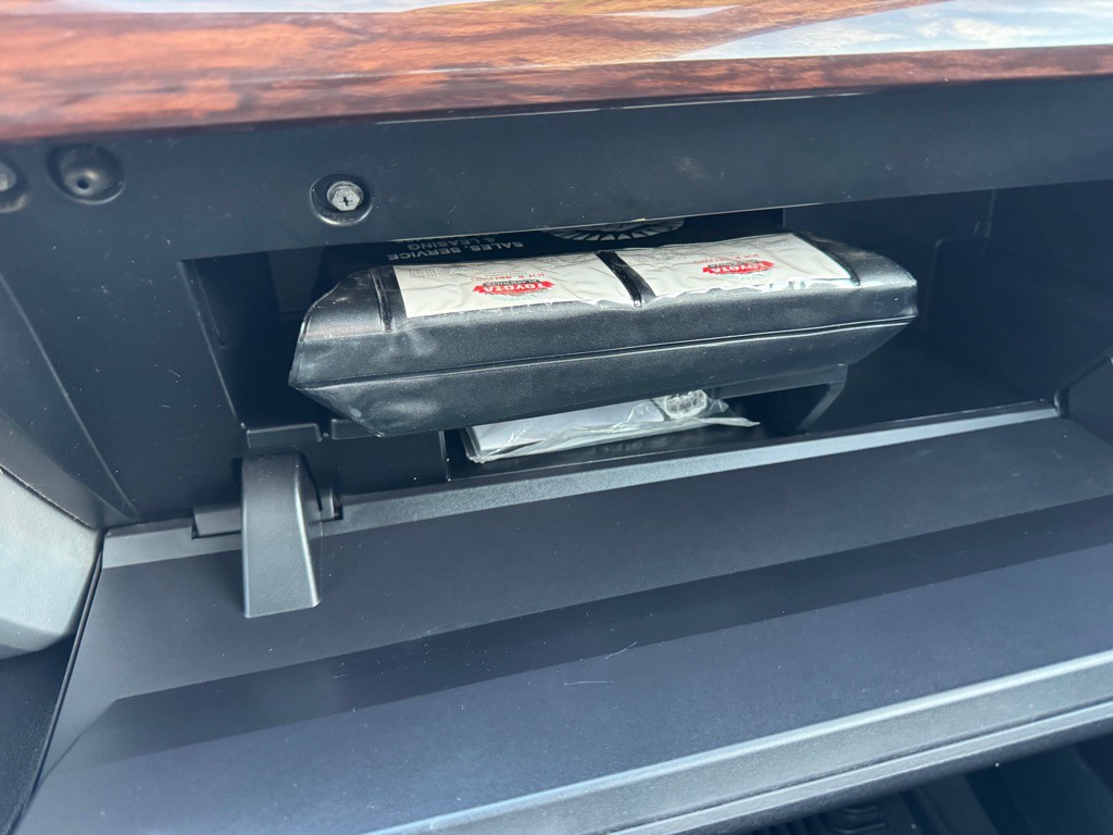 2015 Toyota Tundra Image 15