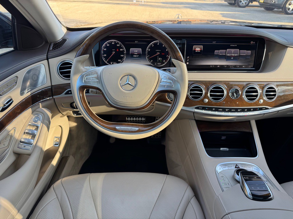 2015 Mercedes-Benz S-Class Image 10